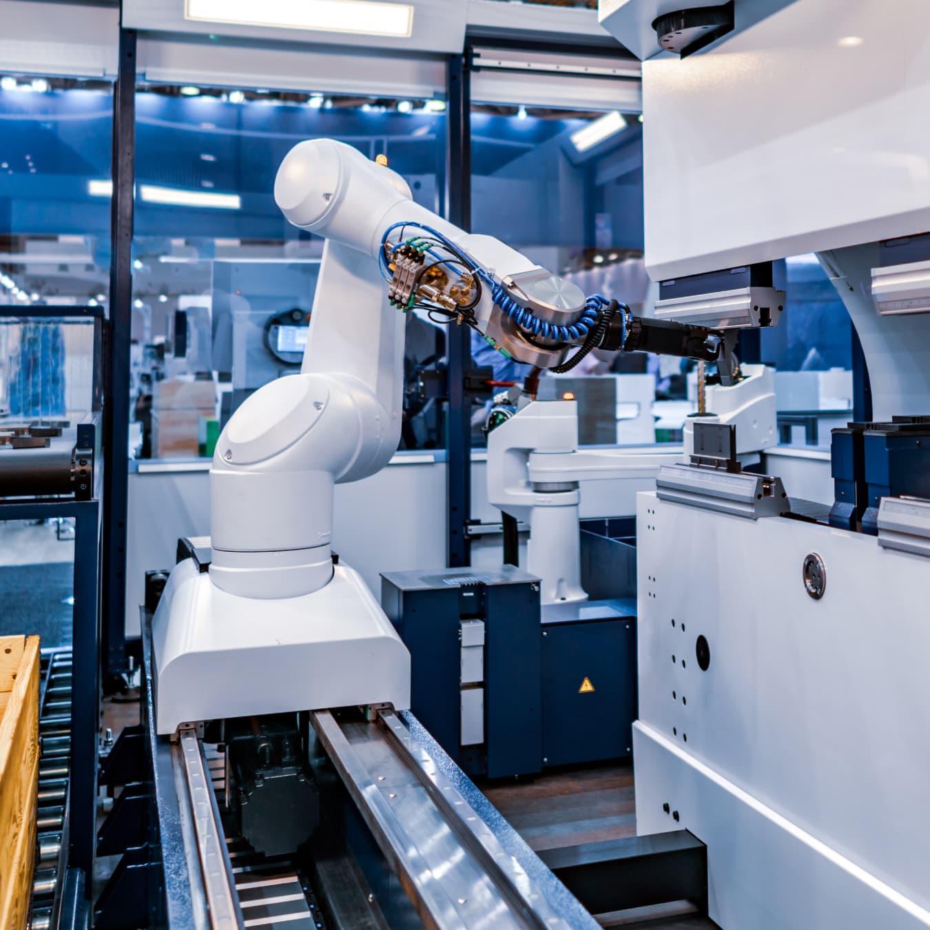 Services & solutions for manufacturing & machinery