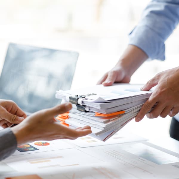 How does the financial sector benefit from intelligent document processing?
